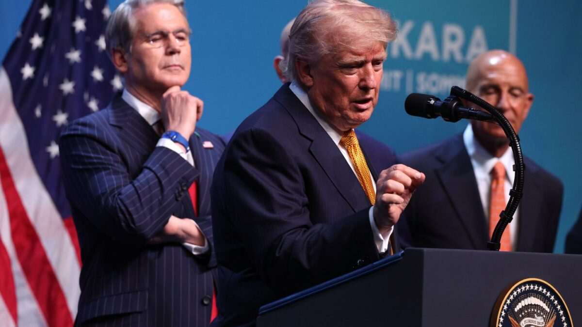 Top economist on Trump’s ‘deadly cocktail’ for the bond market—and how the bond vigilantes have crossed Scott Bessent’s ‘red line’