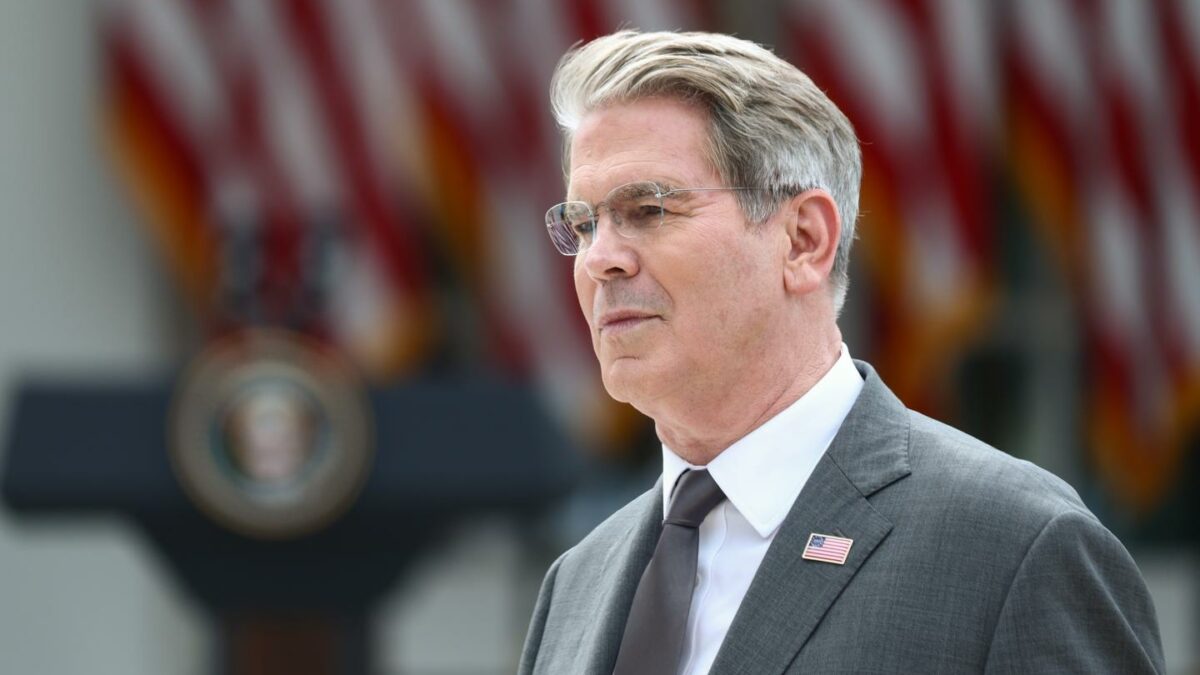 How Washington’s interest bill on the $40 trillion national debt exploded 14% in 10-month budget period through July