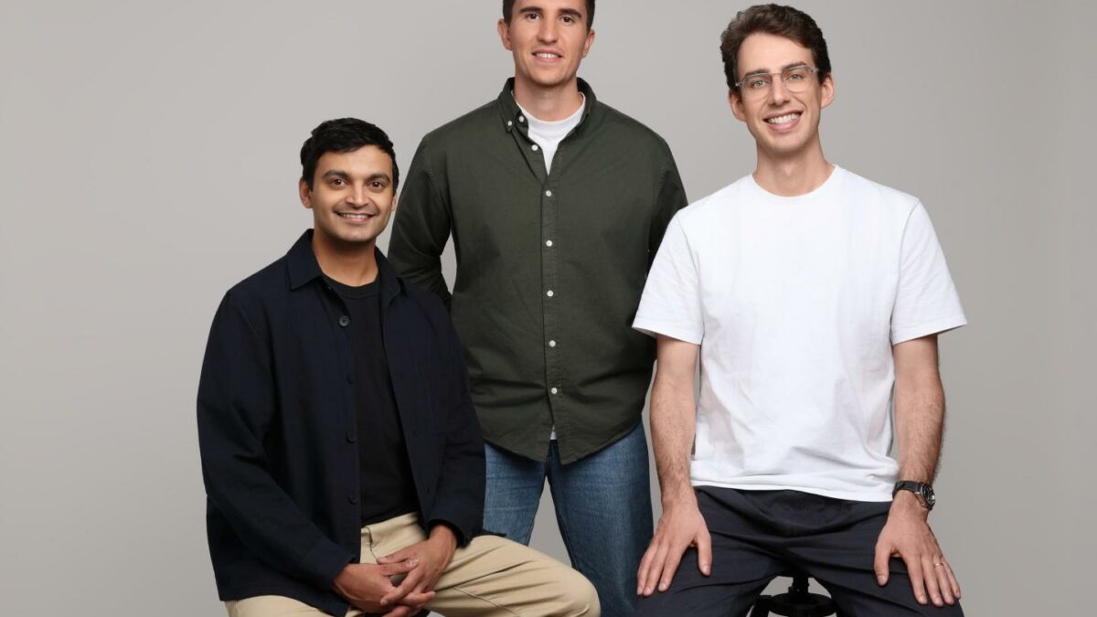 Our AI startup is growing 40% a month helping financial advisers do what they love: giving advice