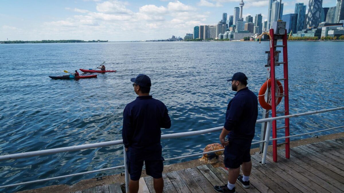 Trump signed an executive order renaming Lake Ontario “Lake America” in the U.S., drawing immediate pushback from Canadian leaders.