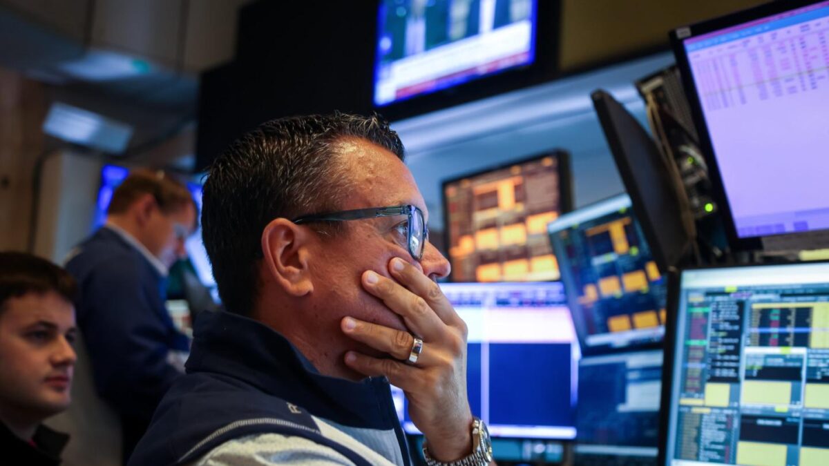 NYSE broker