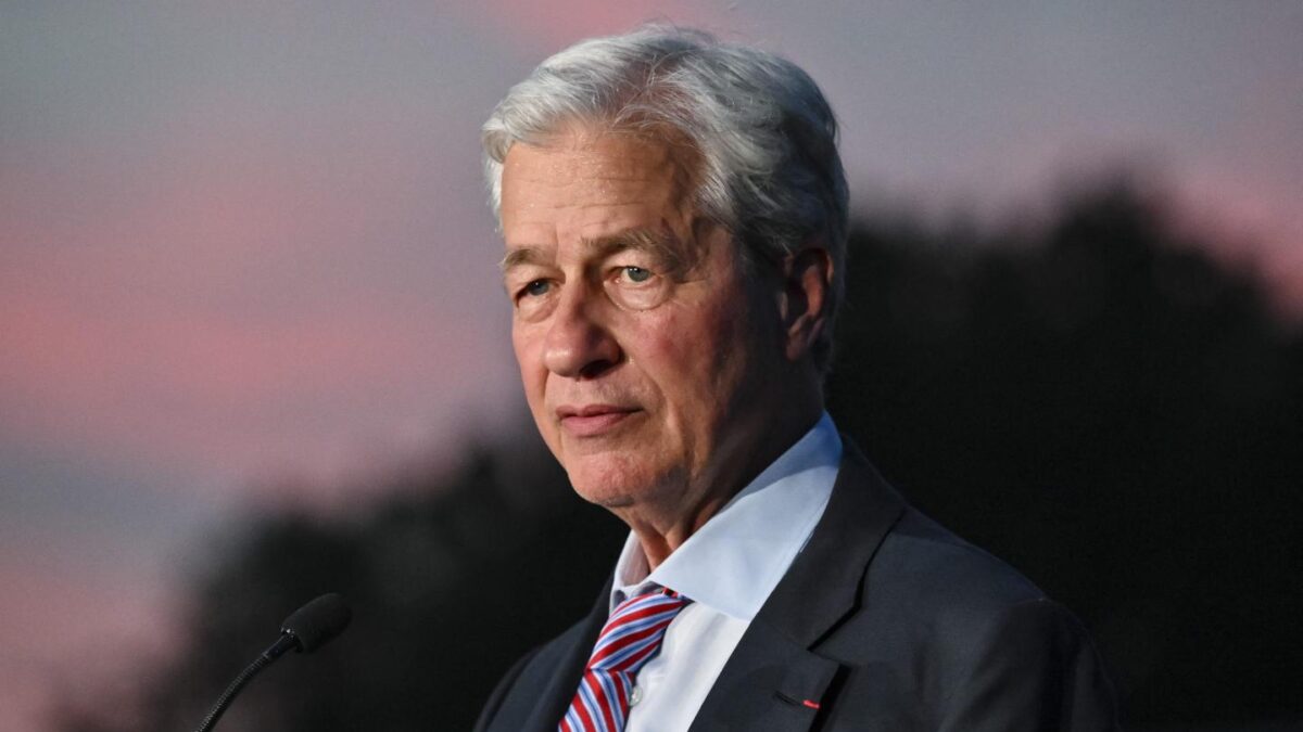 Chairman and CEO of JPMorgan Chase Jamie Dimon seemed to warn investors that banking's run is reaching a peak as JPMorgan and rival Goldman Sachs report record earnings on Tuesday.