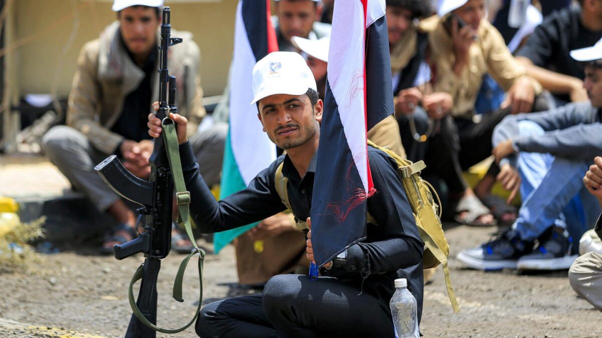 University students show their support for the Houthi movement amid escalating tensions with Saudi Arabia, in Yemen’s Houthi-held capital, Sanaa, July 22, 2026.